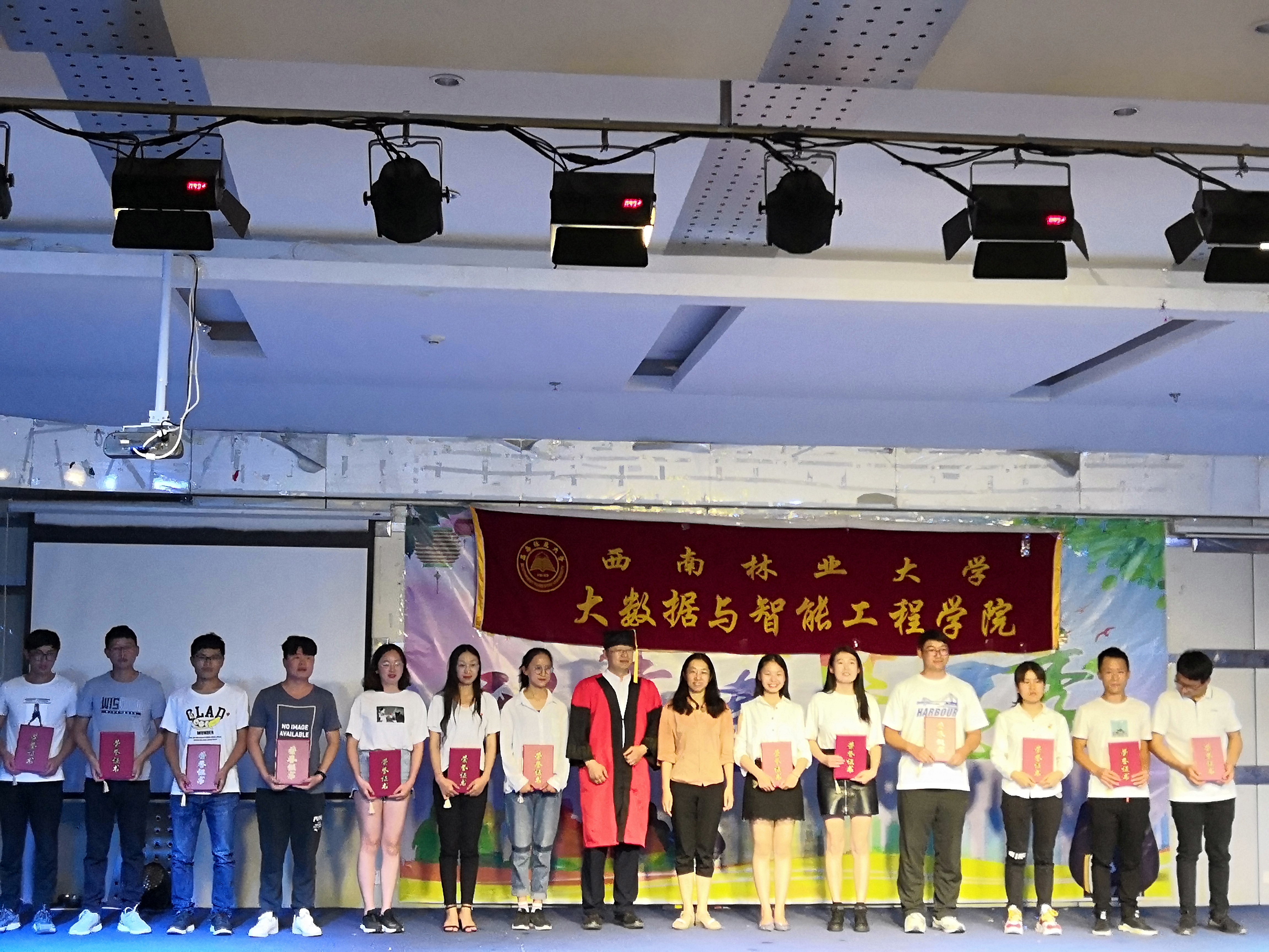 美高梅娱乐城